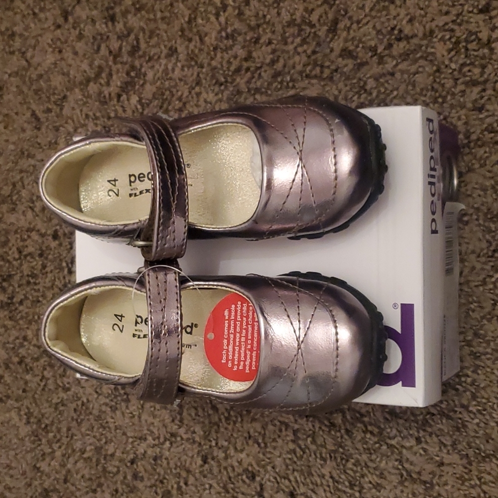 New! Pediped Bianca Bronze Mary Jane Sandals